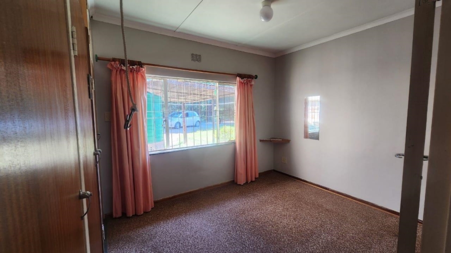 3 Bedroom Property for Sale in Koffiefontein Free State